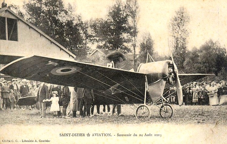 Base aérienne de Saint-Dizier : Le terrain d'aviation du Robinson fête ses  100 ans, le 3 mai 2013 - Theatrum Belli