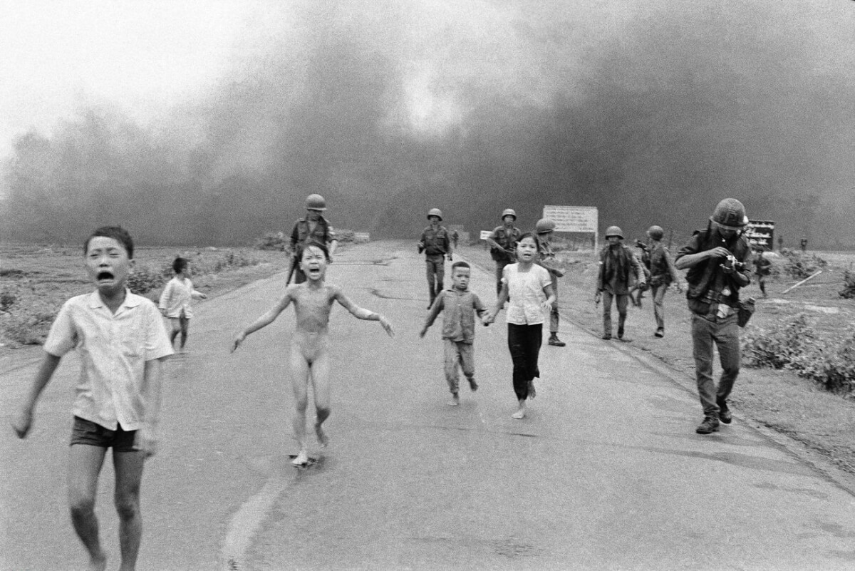 CELA S'EST PASSE UN 8 JUIN -  CHRONIQUE CULTURELLE - HISTOIRE  8-juin-1972-bombardement-du-village-de-Tran-Bang-Vietnam.