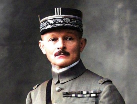 LE 11 NOVEMBRE GENERAL MAXIME WEYGAND WWI BELLE RELIURE